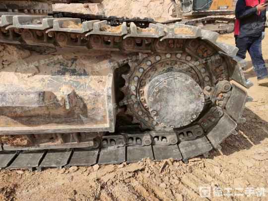 徐工XE550DK履带式挖掘机