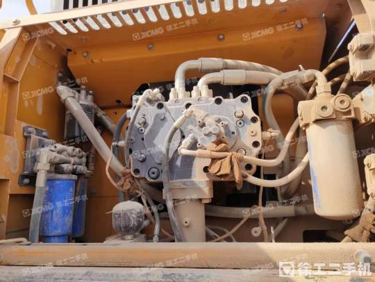 徐工XE550DK履带式挖掘机