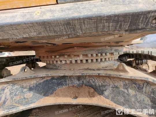 徐工XE550DK履带式挖掘机