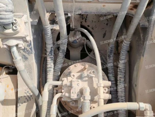 徐工XE550DK履带式挖掘机