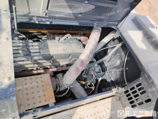 徐工XE550DK履带式挖掘机