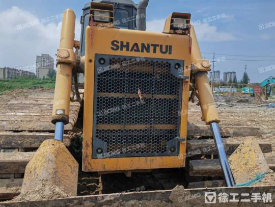 山推SD16L推土机