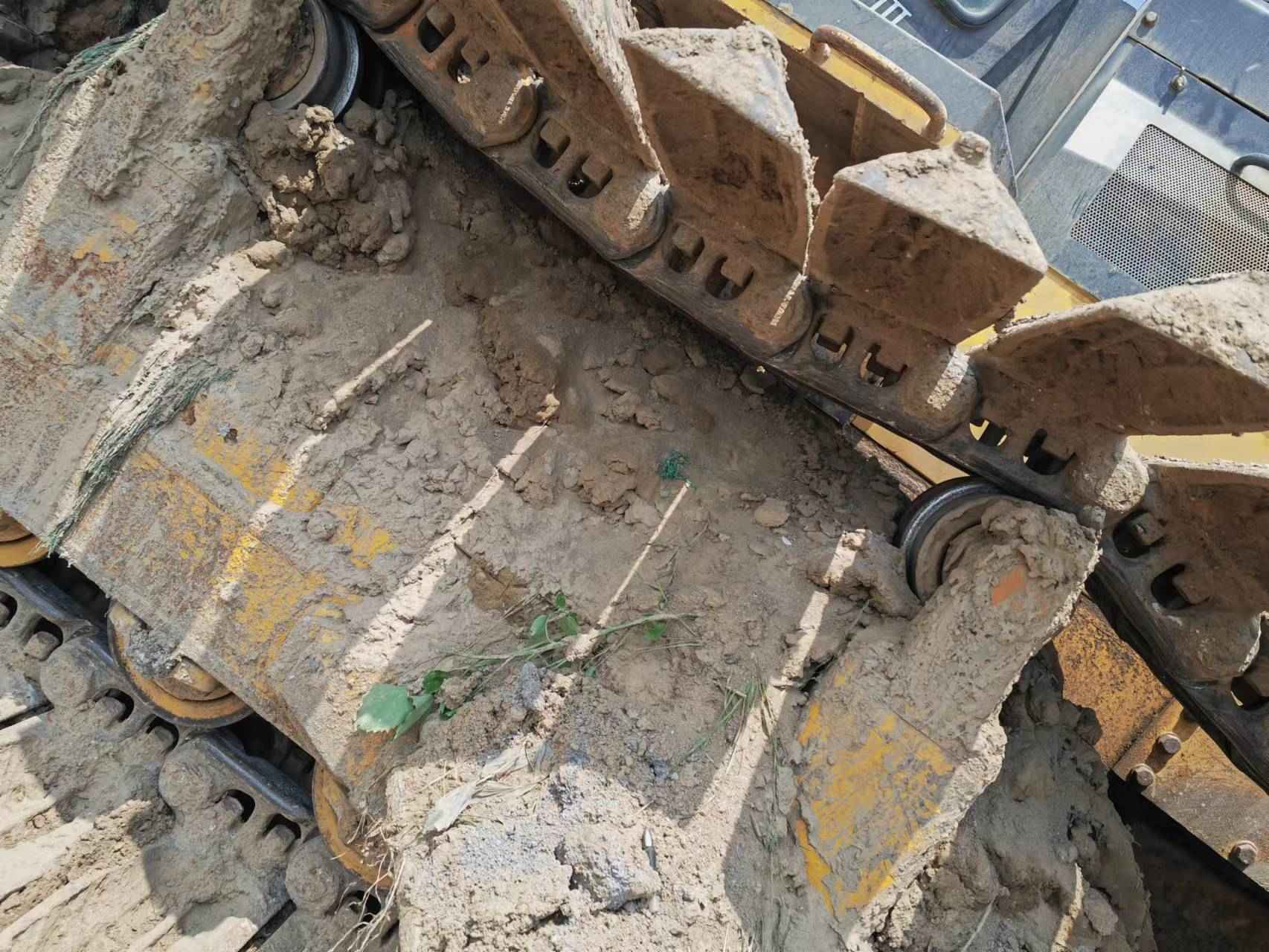 山推SD16L推土机